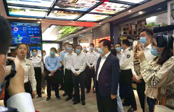 智慧农贸 | 宝安区市委一行参访固戍海滨农贸市场